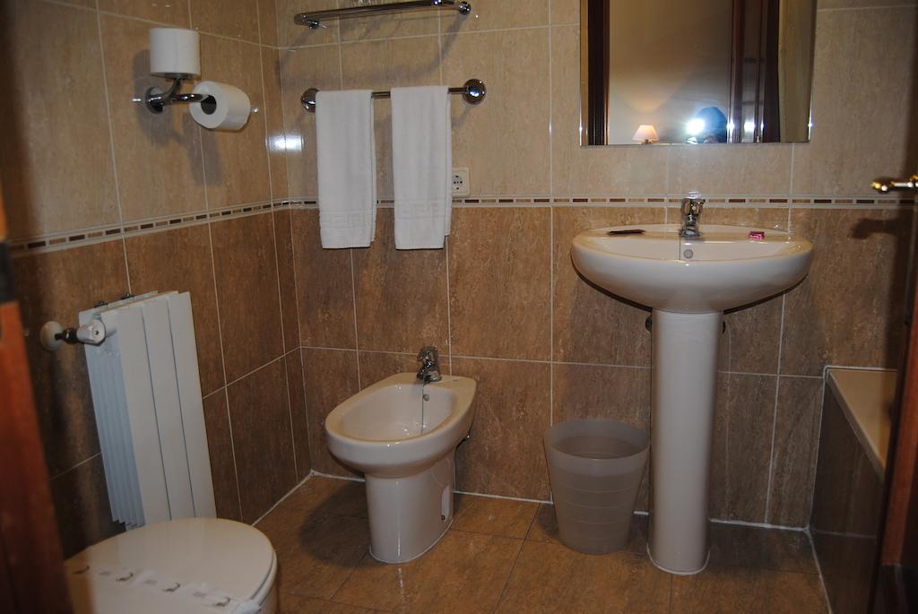 Hostal El Mirador La Lastrilla Zimmer foto